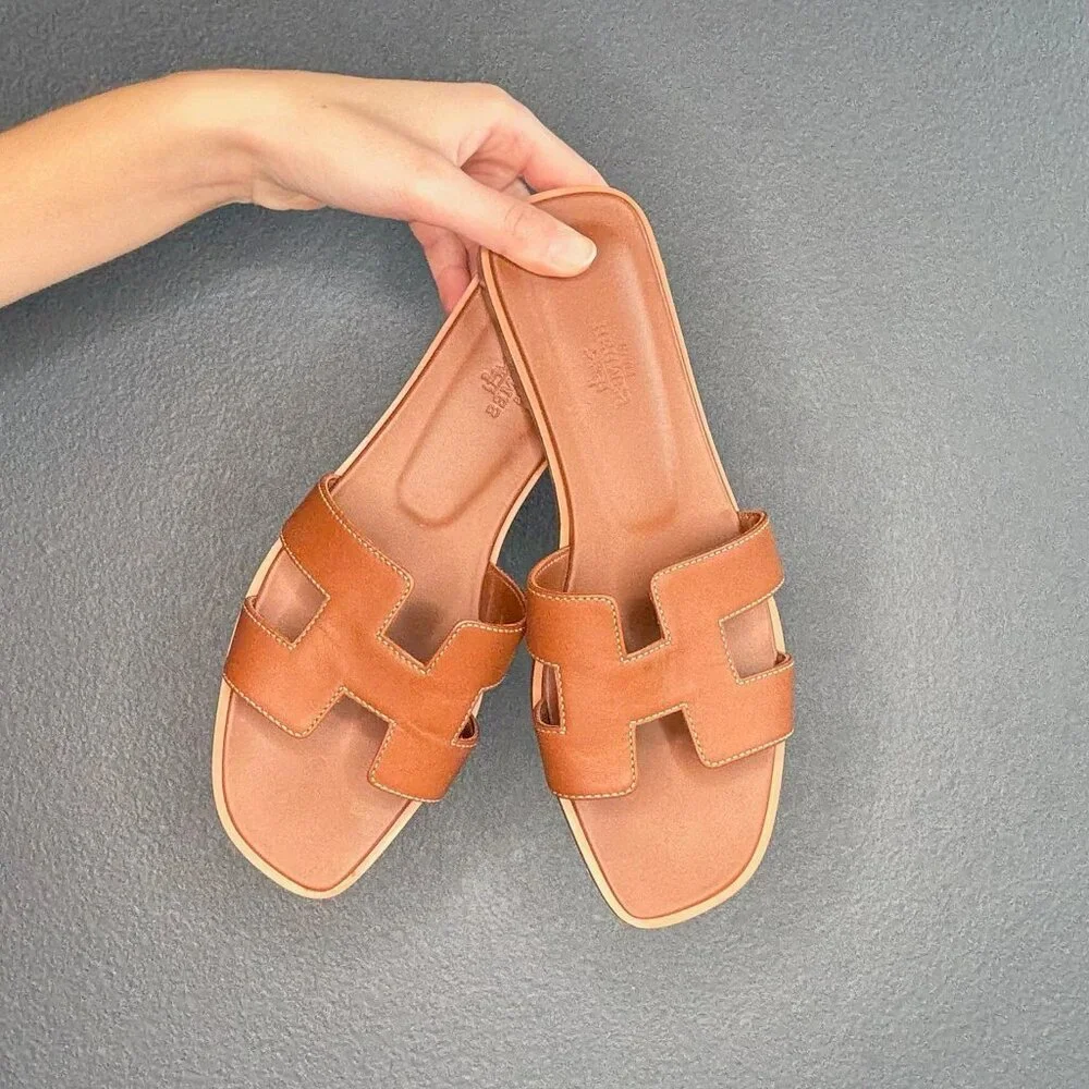 Hermes Oran Sandals - Picture 2 of 3